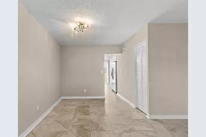 4895 Bay Street NE #102, Saint Petersburg, FL 33703 - Photo 7