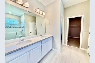 34329 Evergreen Hill Court, Wesley Chapel, FL 33545 - Photo 19