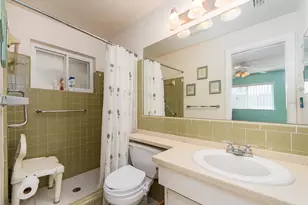 14104 89th Ave, Seminole, FL 33776 - Photo 21