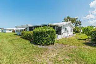 14104 89th Ave, Seminole, FL 33776 - Photo 27