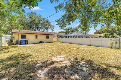231 93rd Avenue N, Saint Petersburg, FL 33702 - Photo 23