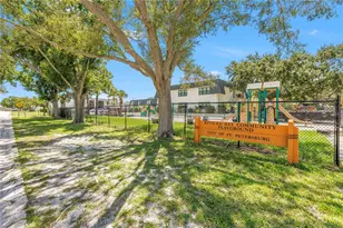 231 93rd Ave N, Saint Petersburg, FL 33702 - Photo 27