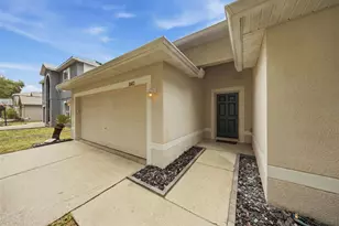 10412 Fly Fishing St, Riverview, FL 33569 - Photo 5
