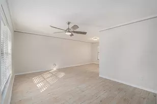 4611 Landscape Dr, Tampa, FL 33624 - Photo 13