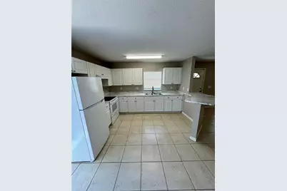 3305 E 38th Avenue, Tampa, FL 33610 - Photo 9