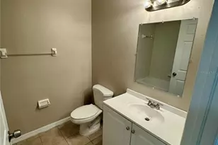 3305 E 38th Ave, Tampa, FL 33610 - Photo 11