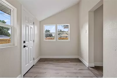 1327 35th Street S, Saint Petersburg, FL 33711 - Photo 41