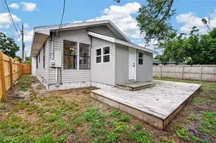 1327 35th St S, Saint Petersburg, FL 33711 - Photo 47