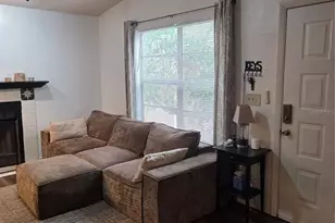 4033 Dream Oak Pl, Tampa, FL 33613 - Photo 3