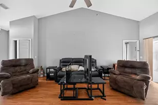 2625 W Axelwood Dr, Beverly Hills, FL 34465 - Photo 5