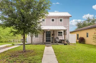 3011 12th Ave S, Saint Petersburg, FL 33712 - Photo 1