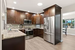 613 Imperial Dr, Largo, FL 33771 - Photo 9