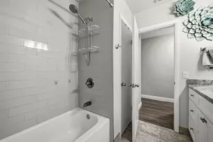 613 Imperial Dr, Largo, FL 33771 - Photo 23