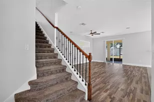 11014 Spring Point Cir, Riverview, FL 33579 - Photo 3