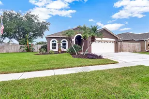 2002 Rain Dance Pl, Brandon, FL 33510 - Photo 7