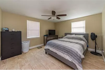 15501 61st Street N, Clearwater, FL 33760 - Photo 9