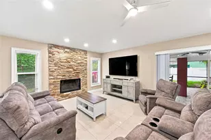 16502 Cayman Dr, Tampa, FL 33624 - Photo 11
