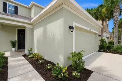 16065 Bella Woods Drive, Tampa, FL 33647 - Photo 3