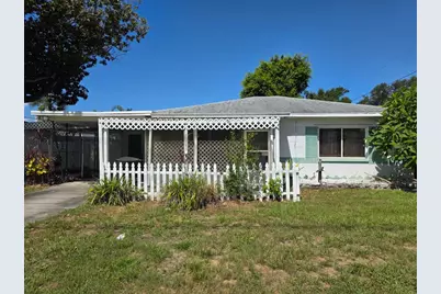 2015 58th Street S, Gulfport, FL 33707 - Photo 1