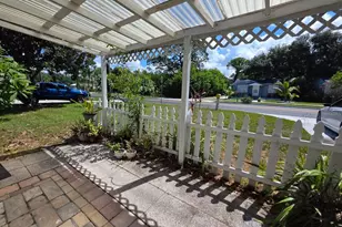 2015 58th St S, Gulfport, FL 33707 - Photo 3