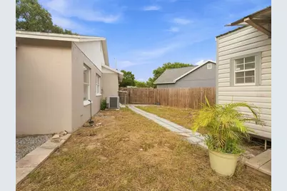 1018 Peachwood Drive, Brandon, FL 33510 - Photo 27