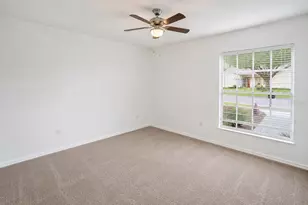 1018 Peachwood Dr, Brandon, FL 33510 - Photo 19