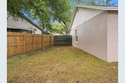 1018 Peachwood Drive, Brandon, FL 33510 - Photo 25