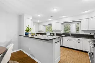 1349 Stewart Blvd, Clearwater, FL 33764 - Photo 9