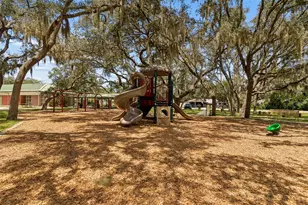 2017 S Village Ave, Tampa, FL 33612 - Photo 73
