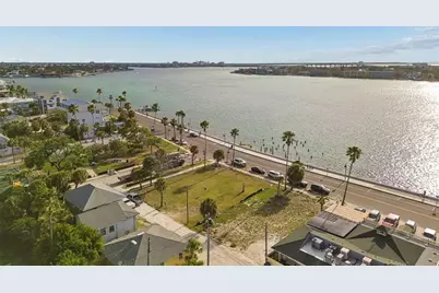 808 Pass A Grille Way, Saint Pete Beach, FL 33706 - Photo 11