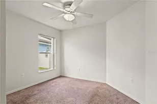 34703 Birchmont Ln, Zephyrhills, FL 33541 - Photo 17