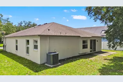 34703 Birchmont Lane, Zephyrhills, FL 33541 - Photo 37