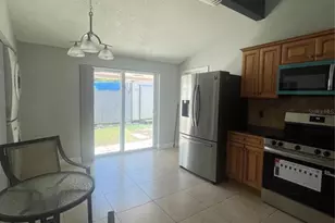 8524 Catalina Dr, Tampa, FL 33615 - Photo 7