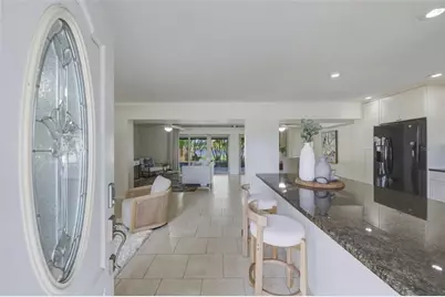 7300 10th Street N, Saint Petersburg, FL 33702 - Photo 5
