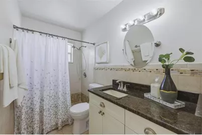 7300 10th Street N, Saint Petersburg, FL 33702 - Photo 15
