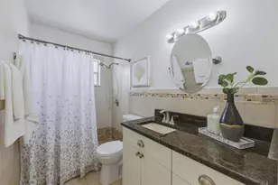 7300 10th St N, Saint Petersburg, FL 33702 - Photo 15