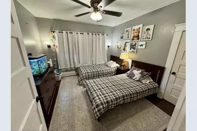 427 9th Avenue N, Saint Petersburg, FL 33701 - Photo 13