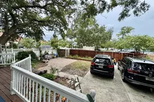 427 9th Ave N, Saint Petersburg, FL 33701 - Photo 17