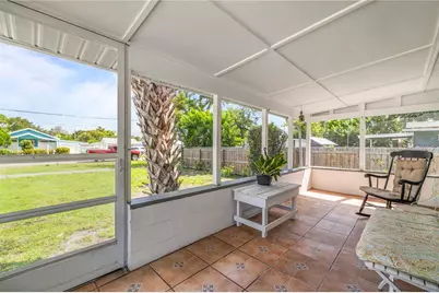 6634 49th Avenue N, Saint Petersburg, FL 33709 - Photo 27