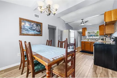 6634 49th Avenue N, Saint Petersburg, FL 33709 - Photo 5