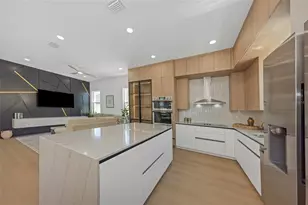 617 Folsom St S, Saint Petersburg, FL 33707 - Photo 33