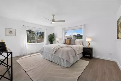 1300 Pleasant Way S, Saint Petersburg, FL 33705 - Photo 21