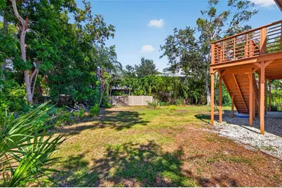 1300 Pleasant Way S, Saint Petersburg, FL 33705 - Photo 35