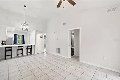 5005 Bordeaux Village Place #202, Tampa, FL 33617 - Photo 7