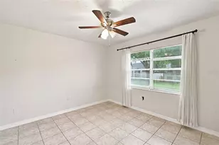 5005 Bordeaux Village Pl, Tampa, FL 33617 - Photo 15