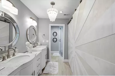 5101 S Jules Verne Court, Tampa, FL 33611 - Photo 39