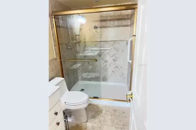 3789 46th Avenue S #202, Saint Petersburg, FL 33711 - Photo 15