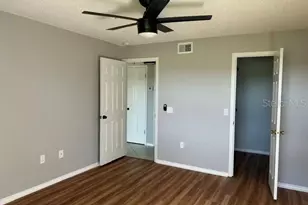 2400 Feather Sound Dr, Clearwater, FL 33762 - Photo 15