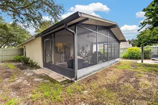 5848 Meadowpark Pl, Lithia, FL 33547 - Photo 9