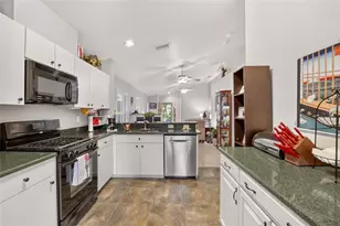 5848 Meadowpark Pl, Lithia, FL 33547 - Photo 17